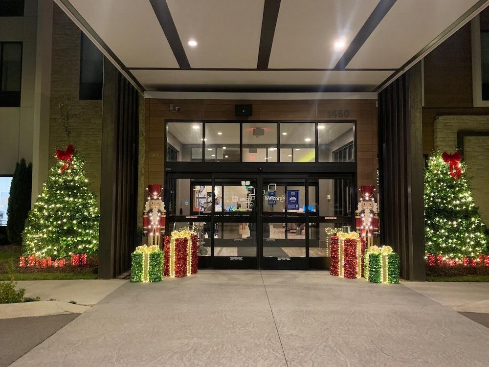 Hilton Garden Inn Gallatin Exterior photo