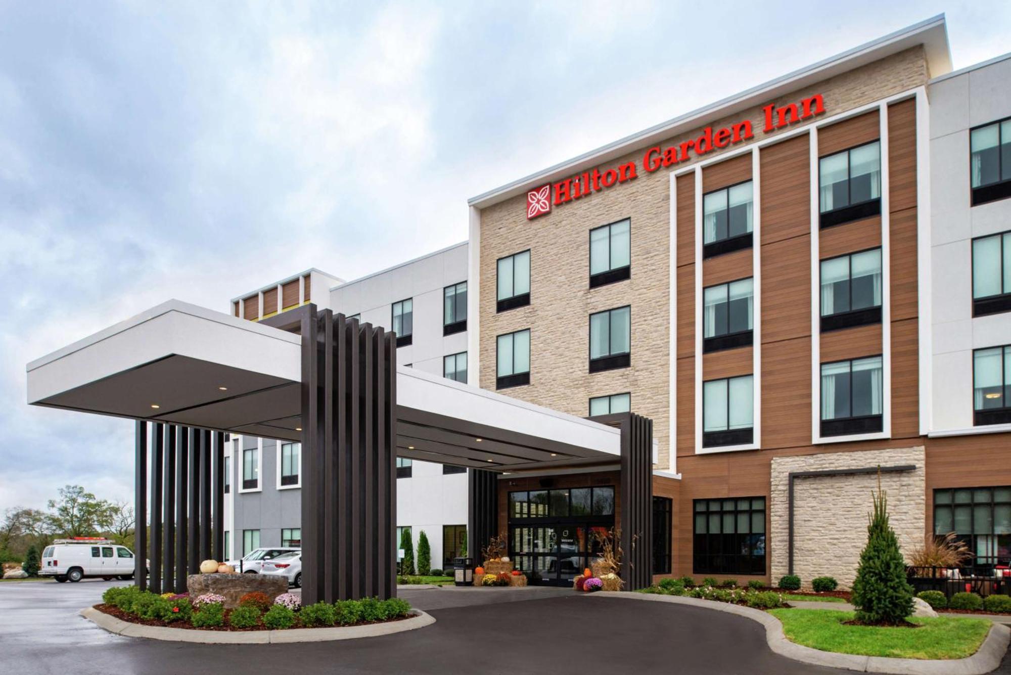 Hilton Garden Inn Gallatin Exterior photo